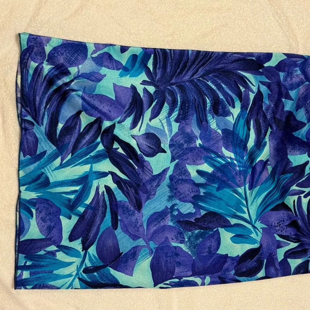 Jantzen Women’s M Tropical Blue and Purple Sarong - Vintage